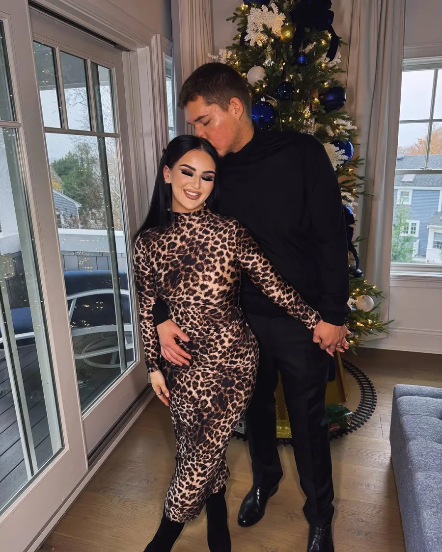 Celebs in Cheetah Print Mikayla Nogueira Hawken