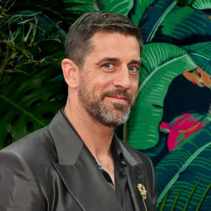 Aaron Rodgers Most Controversial Moments Through the Years Vaccine Drama 9 11 Questioning and More