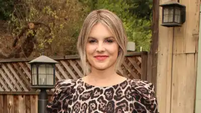 Ali Fedotowsky Explains How a Former Bachelorette Contestant Led Her to Be a Vegetarian