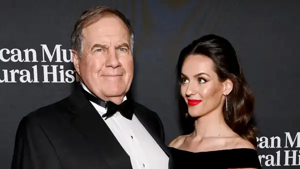 Bill Belichick Can t Keep Eyes Open in Selfie From Incredible Night With Girlfriend Jordon Hudson