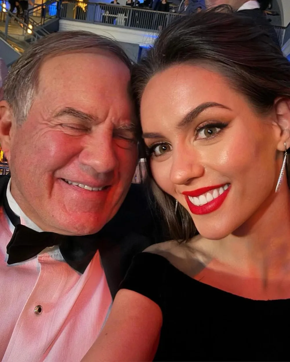 Bill Belichick Can t Keep Eyes Open in Selfie From Incredible Night With Girlfriend Jordon Hudson