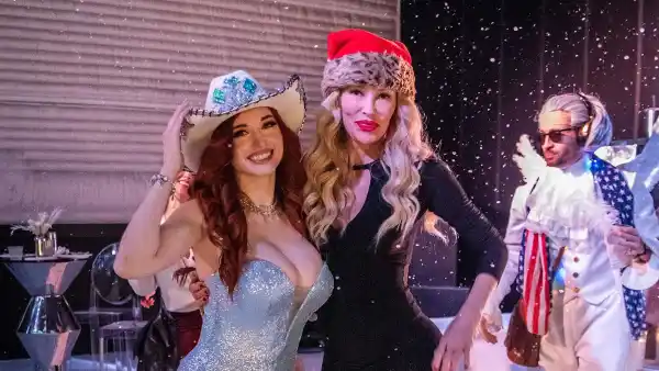 Brandi Glanville Celebrates the Holidays in 1st Public Appearance Amid Face Parasite Struggles