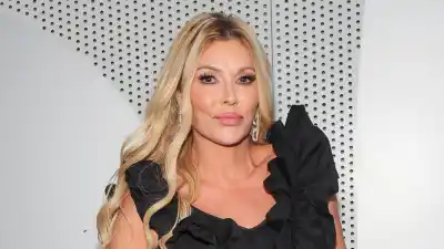Brandi Glanville Says Face Parasites Have Disfigured Her Spent 70K to Fix 328