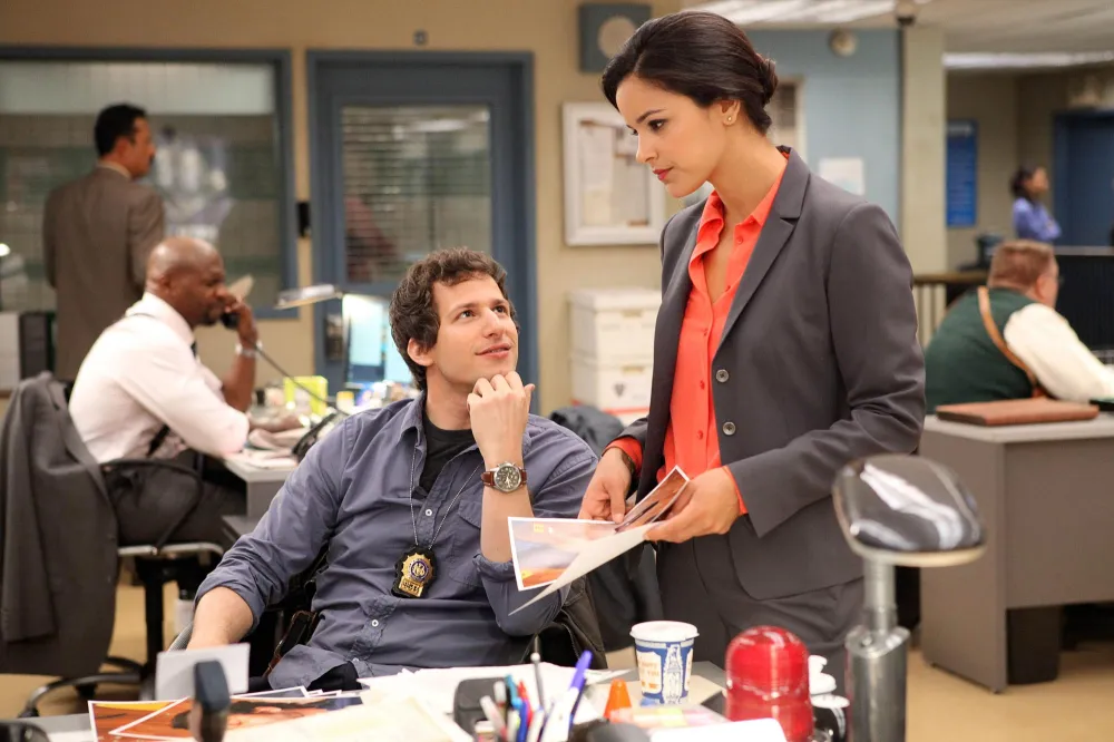 Brooklyn Nine Nine s Melissa Fumero Andy Samberg Are Always Talking About Working Together Again 054