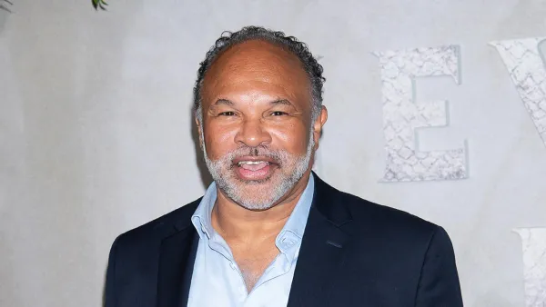 Cosby Show Alum Geoffrey Owens Returned to Working at Trader Joe s Because TV Roles Don t Pay Enough 766