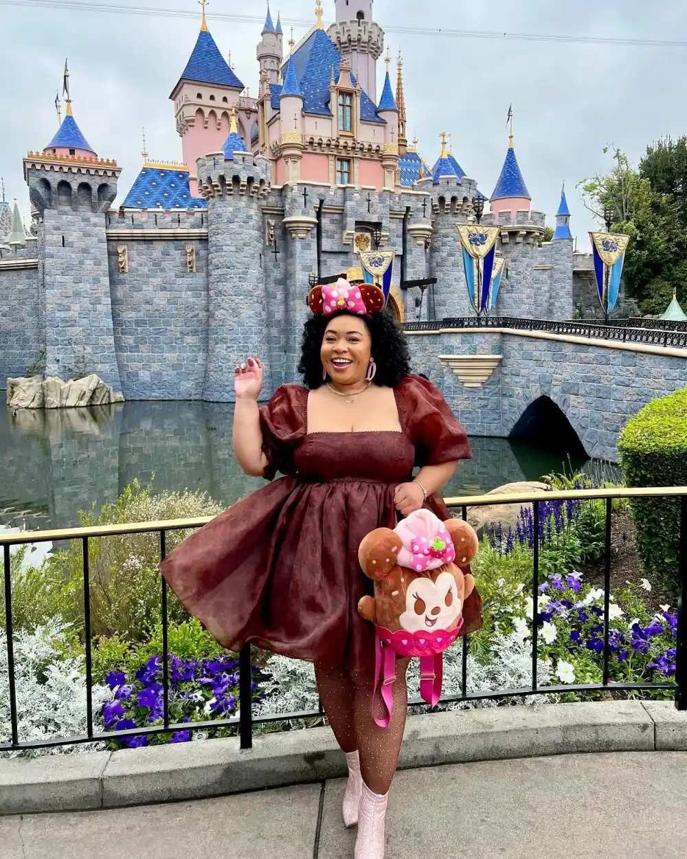 Dominique Brown Mourned By Friend Fellow Influencer Death Entirely Preventable