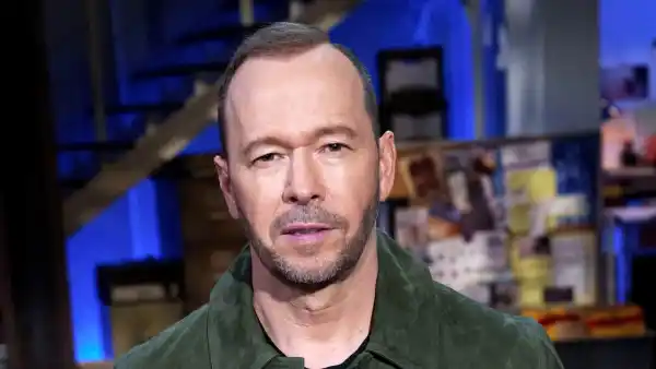 Donnie Wahlberg Reveals How Season 6 of Very Scary People Connects to Brother Mark Wahlbergs Career