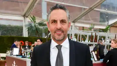 Excl Mauricio Is Not Serious With Klaudia K After PDA