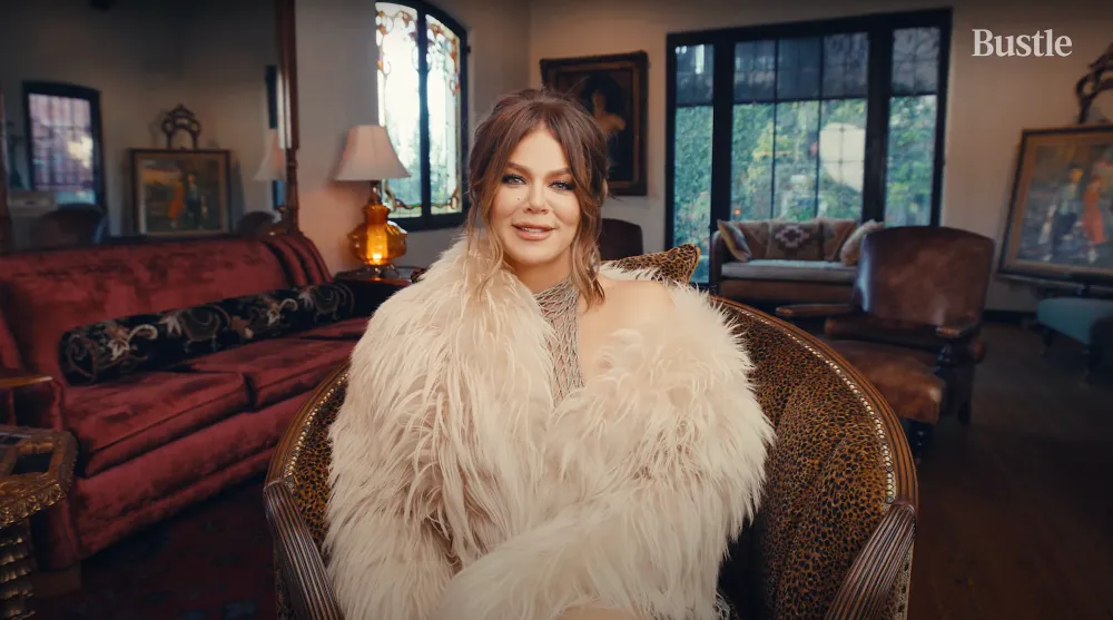 Fans Think Khloe Kardashian Looks Unrecognizable in New Video