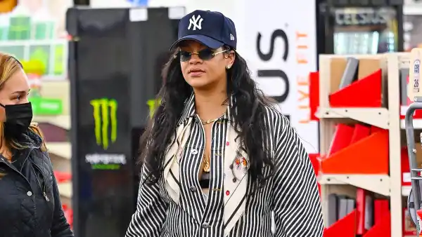 Feature Rihanna Looks Effortlessly Cool While Shopping