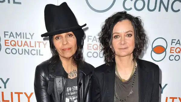 Feature Sara Gilbert and Linda Perry Finalize Their Split 5 Years After Initial Divorce Filing