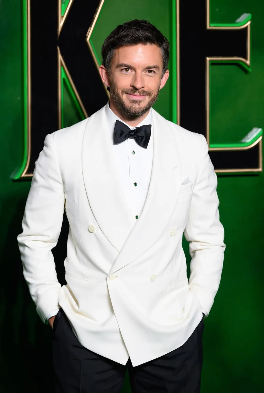 Gallery Ranking the Internet s Best Boyfriends of 2024 Jonathan Bailey Paul Mescal and More