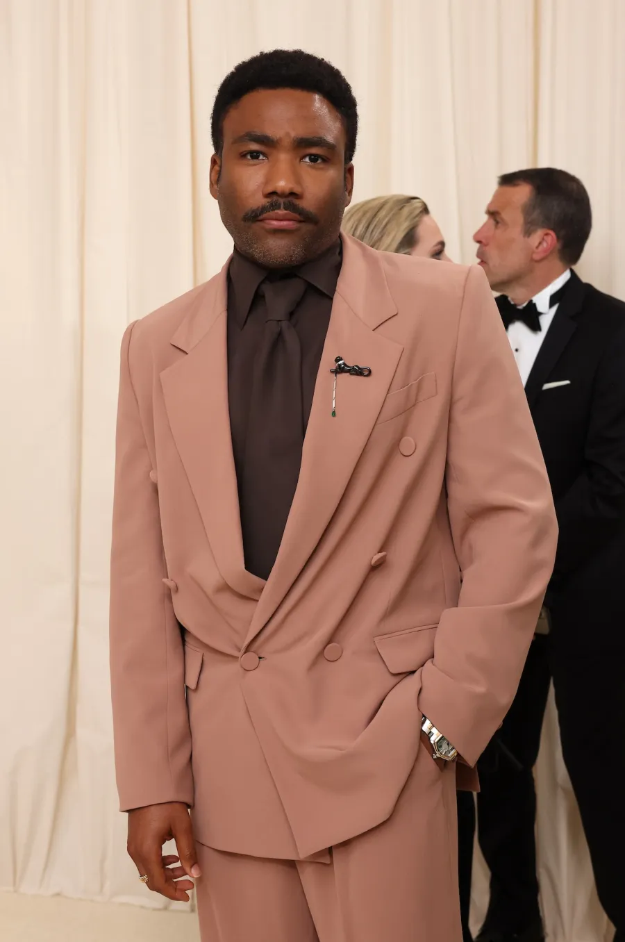 Gallery Ranking the Internet s Best Boyfriends of 2024 Jonathan Bailey Paul Mescal and More