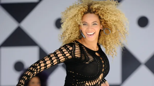 British Boy Band Dancer Jokes He Taught Beyonce Her Signature Booty Shake: ‘We Did It First!’