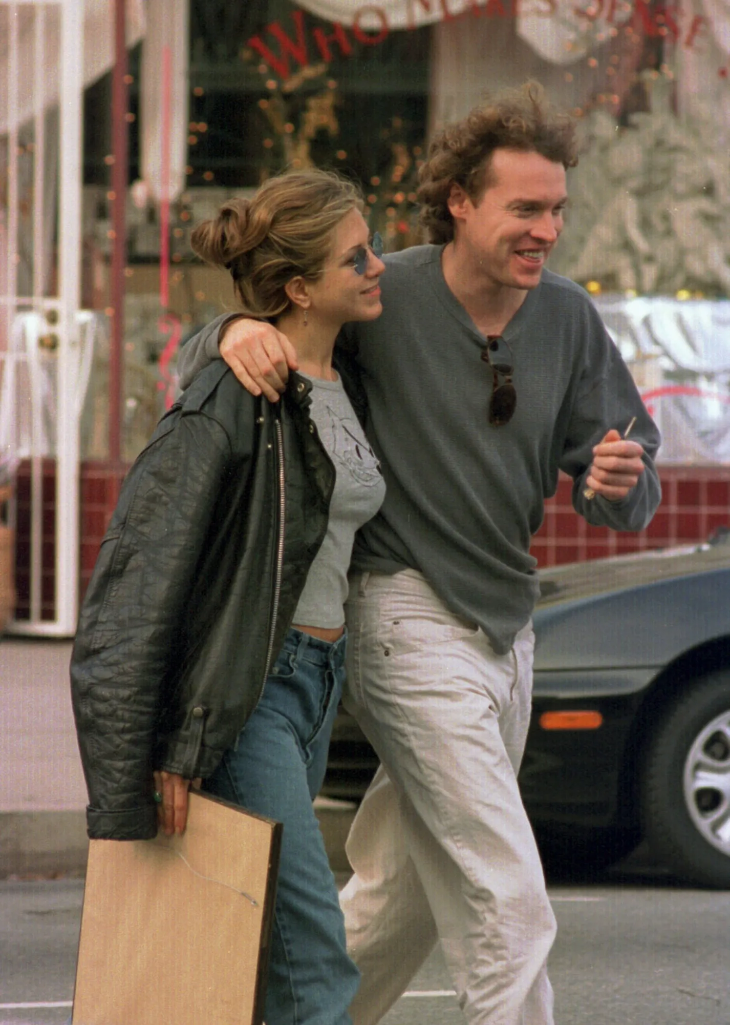 Jennifer Aniston and ‘Perfect Guy’ Tate Donovan’s ‘Painful’ Split on ‘Friends’ Set: Romance Rewind