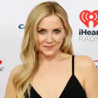 Jessica Capshaw