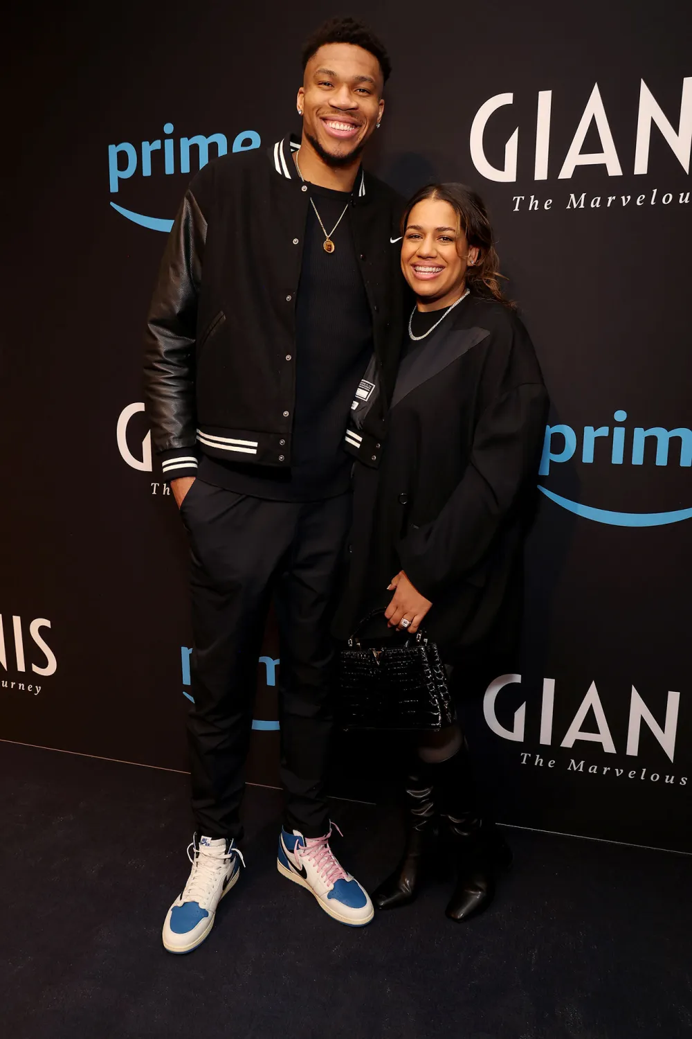 Giannis Antetokounmpo Jokes His 500K NBA Prize Was Spent on Diapers