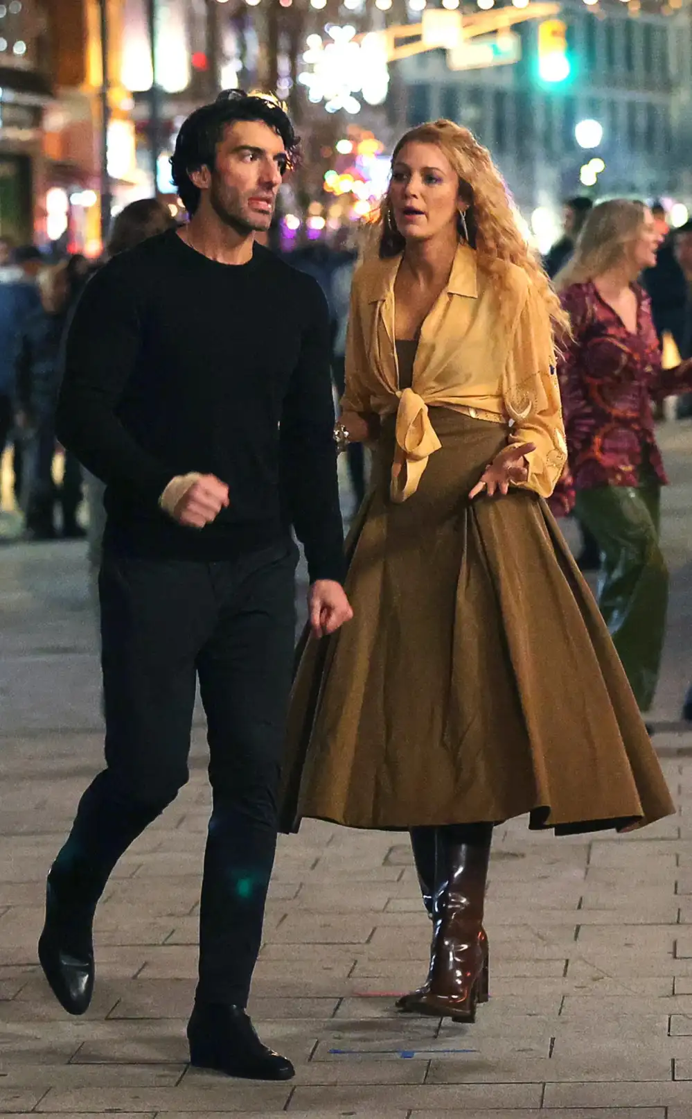 How Blake Lively s Infamous Lily Bloom Costumes Played a Part in Lawsuit 640