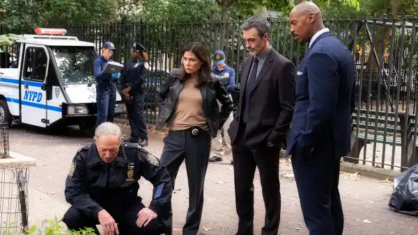 How Do Actors Play Corpses on Shows Like Law and Order 225