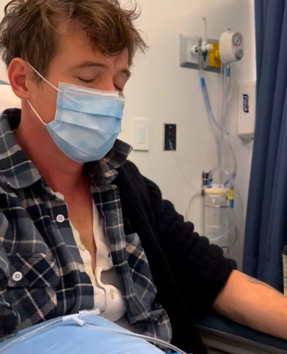 Hallmark Star John Reardon Reveals Tonsil Cancer Diagnosis