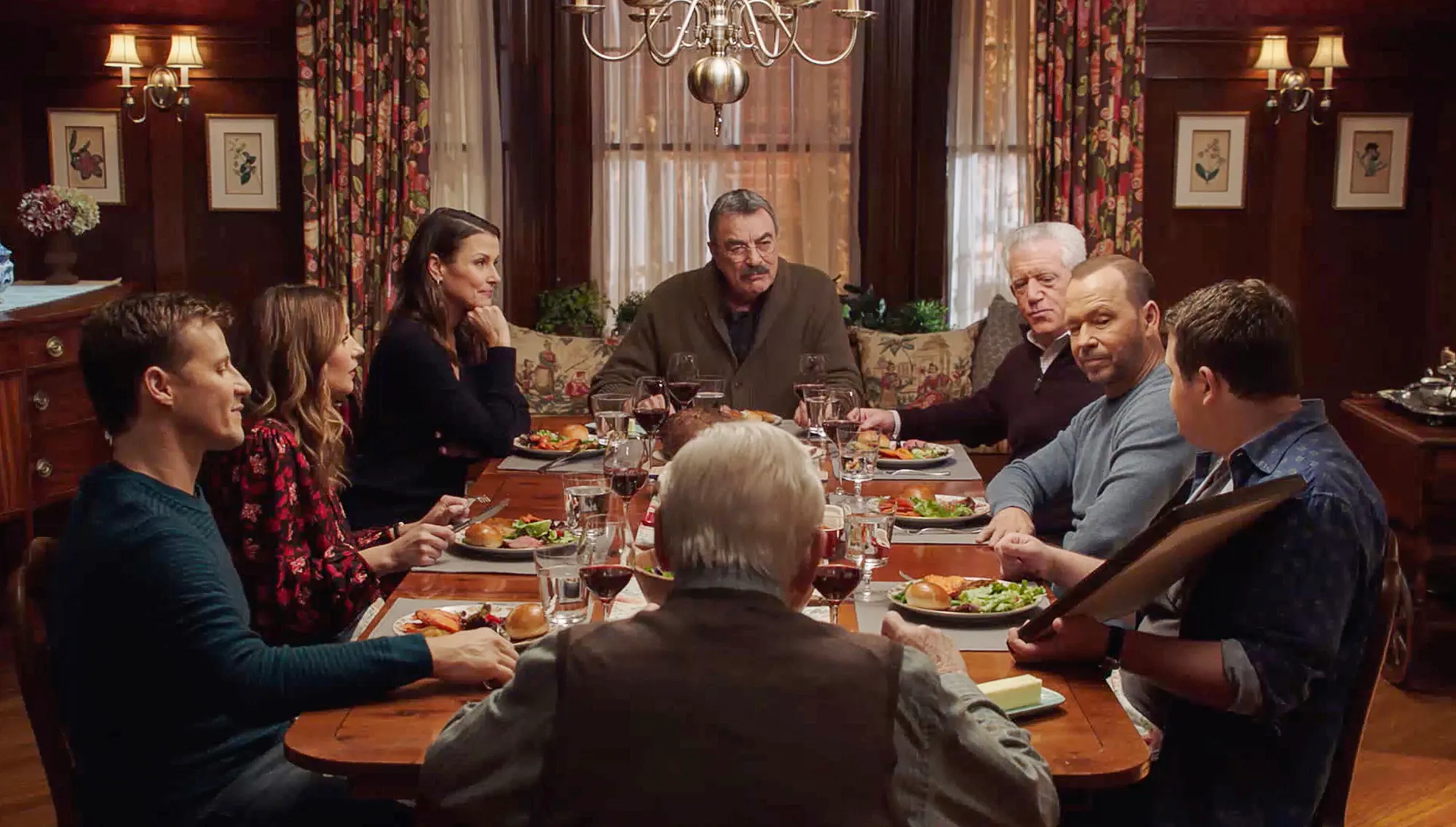 Inside Blue Bloods’ Reagan Dinners: Which Actor Eats the Most Food, How Long Is Filming, More Secrets