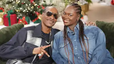 Inside Snoop Doggs Relationship With His Daughter Cori Broadus Through the Years