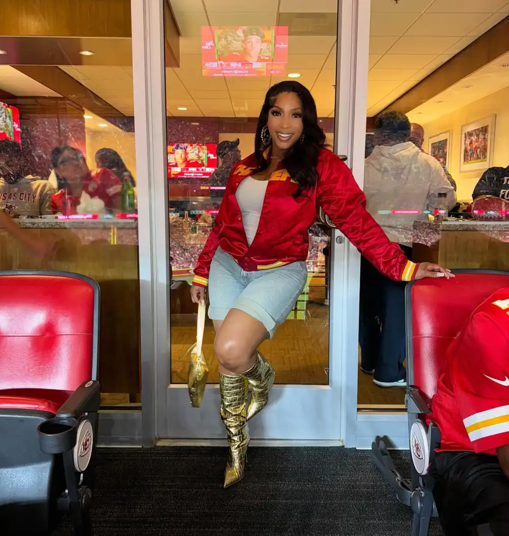 Inside Taylor Swift s Friendship With Chariah Gordon Chiefs Game Days and Beyond