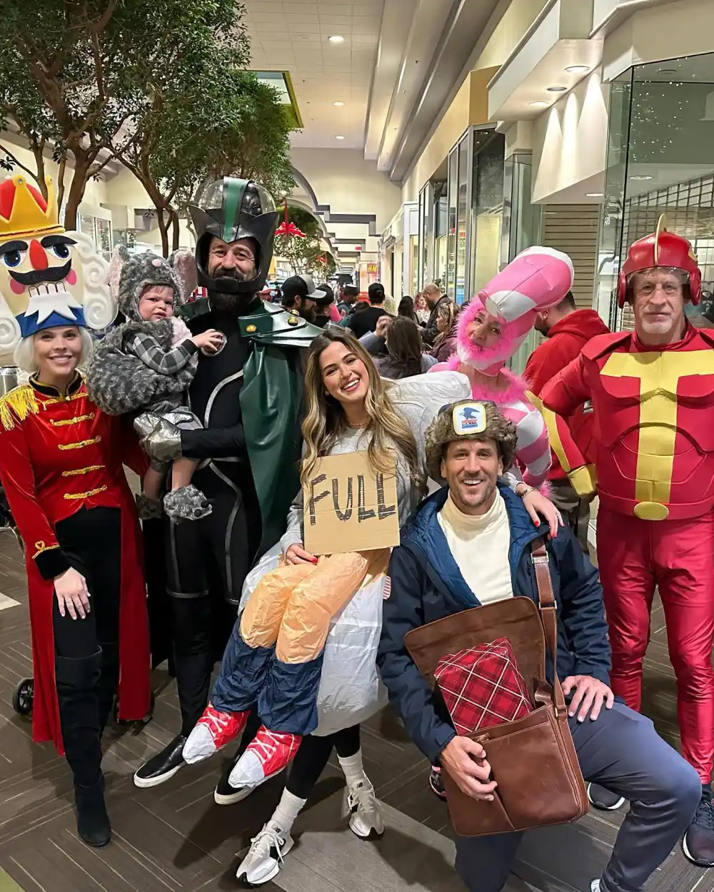 Inside the Alleged Cause of Aaron Rodgers Estrangement From Parents Ed and Darla