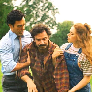 Is It Hard for Actors to Play Drunk Rivals Aidan Turner Explains 127