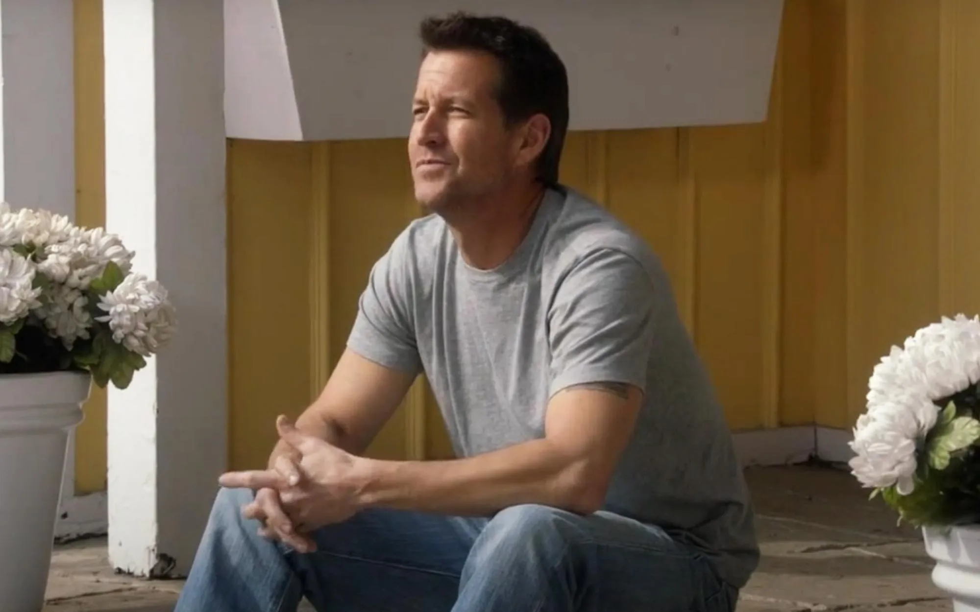 James Dentons Favorite Desperate Housewives Episode Is When Mike Got Shot A Lot of Death