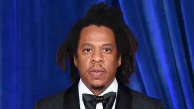 Jay Z Files to Dismiss Lawsuit