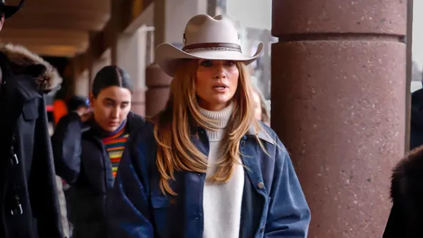 Jennifer Lopez Is Cowgirl Chic on Aspen Trip