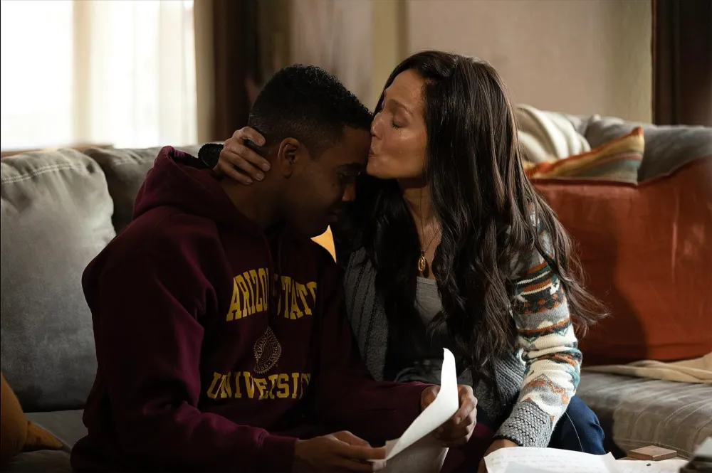 Jennifer Lopez Says She Fought for Latinas in Hollywood