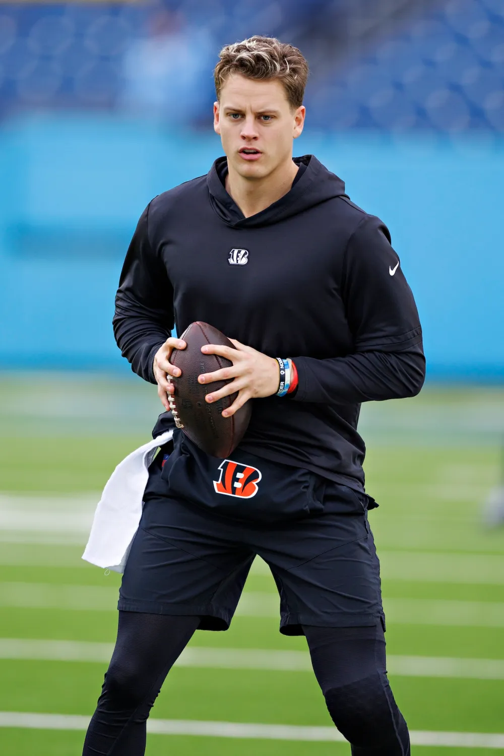 Joe Burrow Gifted His Offensive Linemen Authentic Japanese Katana Swords