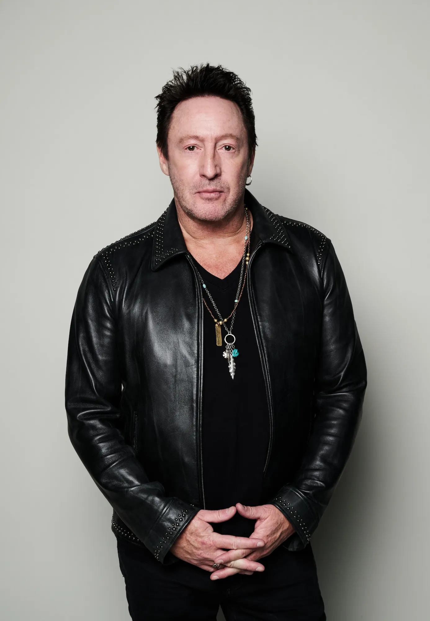 John Lennon s Son Julian Lennon Details Successful Surgery After Cancer Diagnosis