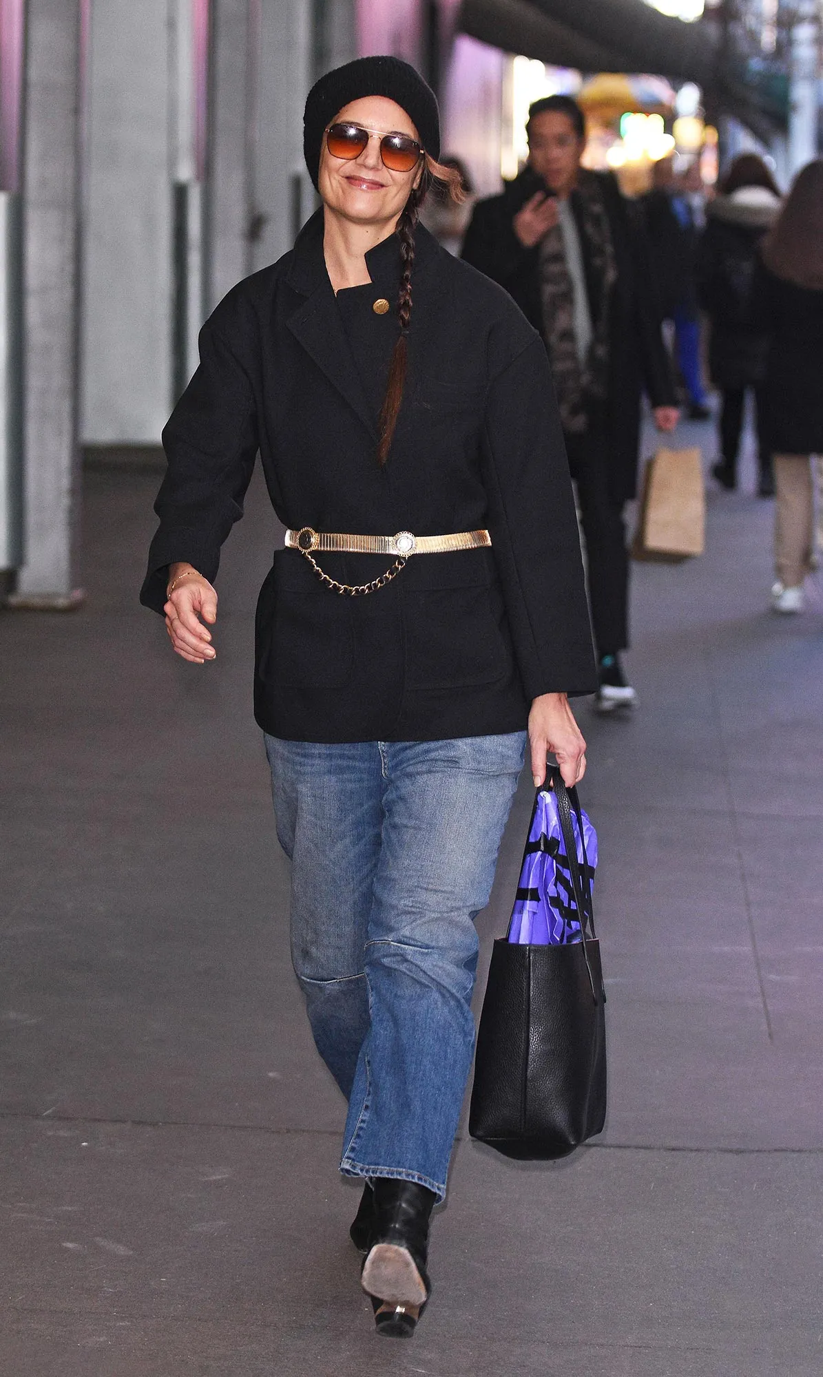 Katie Holmes Is Giving Blair Walforf Vibes With Her Wintery Look