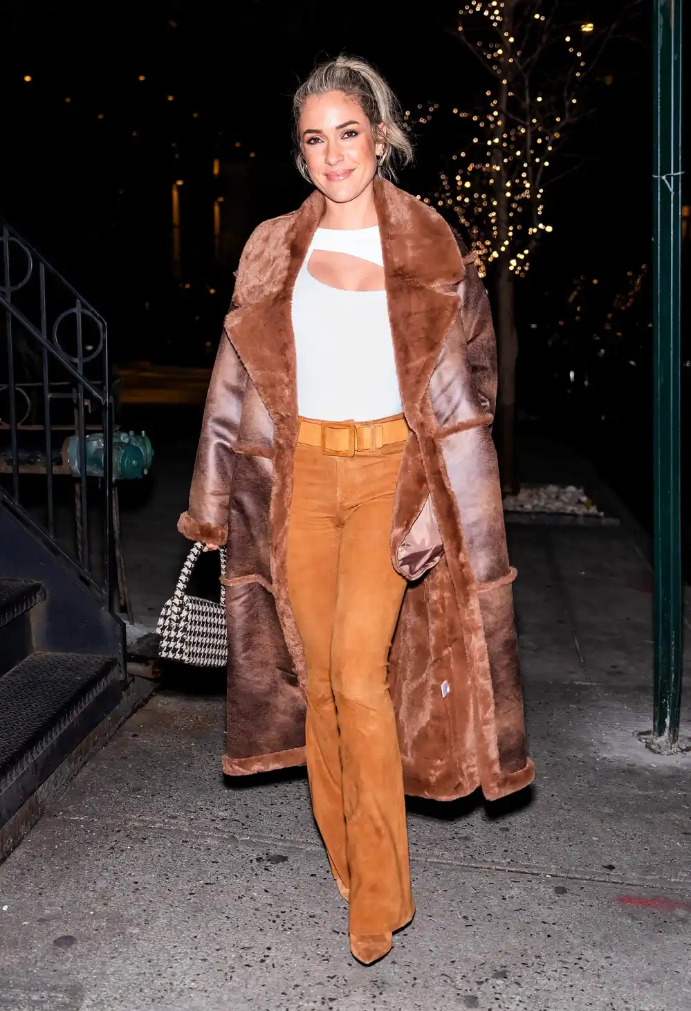 Kristin Cavallari Sells Out Shows for Her Lets Be Honest Podcast Headline Tour Im Blown Away