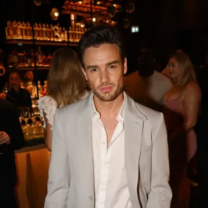 Liam Payne s Friend Blames Argentina Hotel for Singer s Death Amid Abandonment Charges