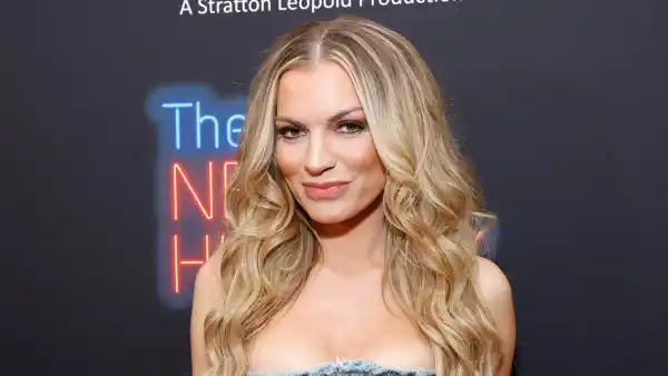 Lindsay Hubbard and Boyfriend Dont Live Together But She Calls Her Apartment The HQ