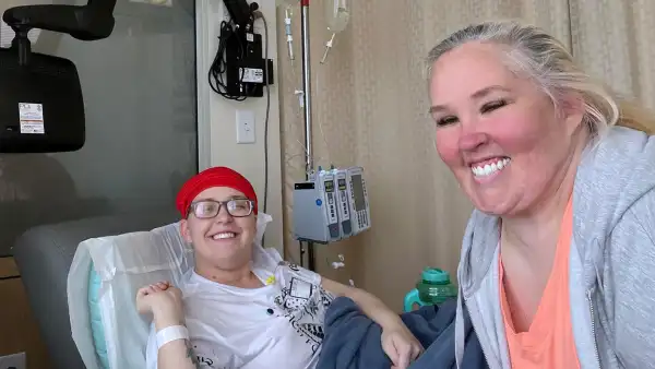 Mama June Shannon Still Texts Late Daughter Anna Cardwell 1 Year After Her Death From Cancer