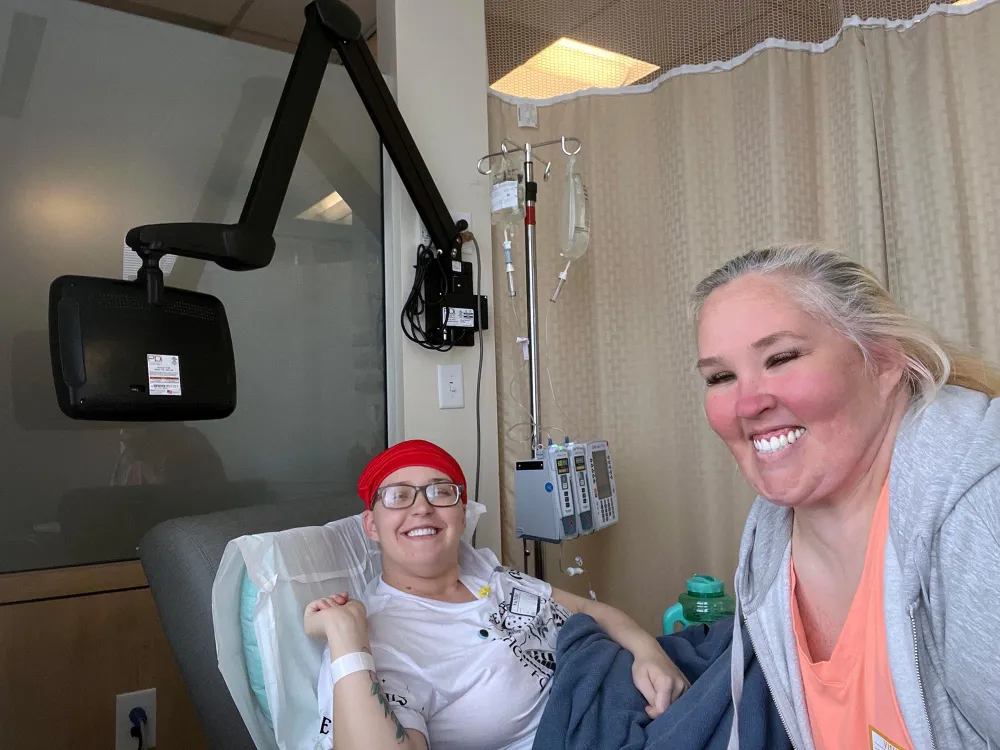 Mama June Shannon Still Texts Late Daughter Anna Cardwell 1 Year After Her Death From Cancer