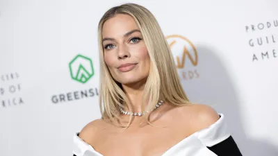 Margot Robbie Says Wolf of Wall Street Full Frontal Nudity Was Her Idea Rejected Offer for Robe