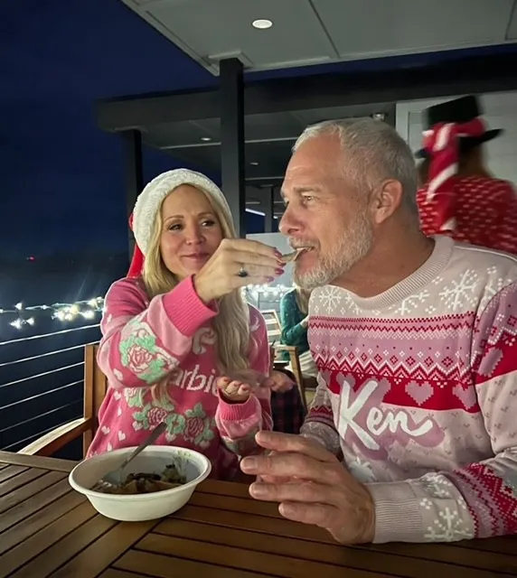 Mark Anderson and Barbara Alyn Woods holiday sweaters