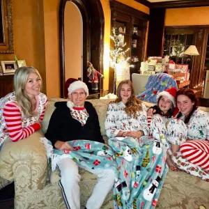 Michael Bolton Shares Rare Pic 1 Year After Brain Tumor Diagnosis