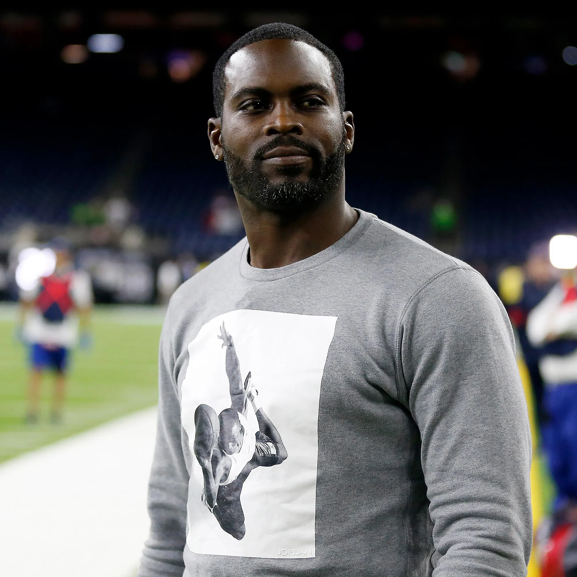 PETA Issues Response to Michael Vick New Collegiate Head Coaching Job