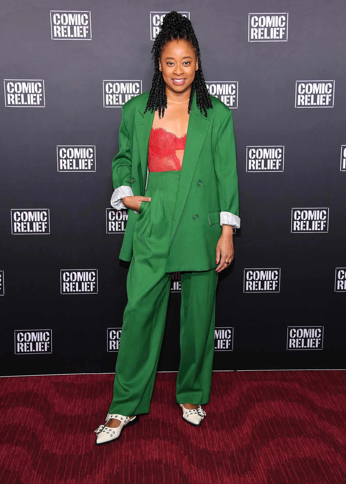 Phoebe Robinson on How She Builds Social Media Community