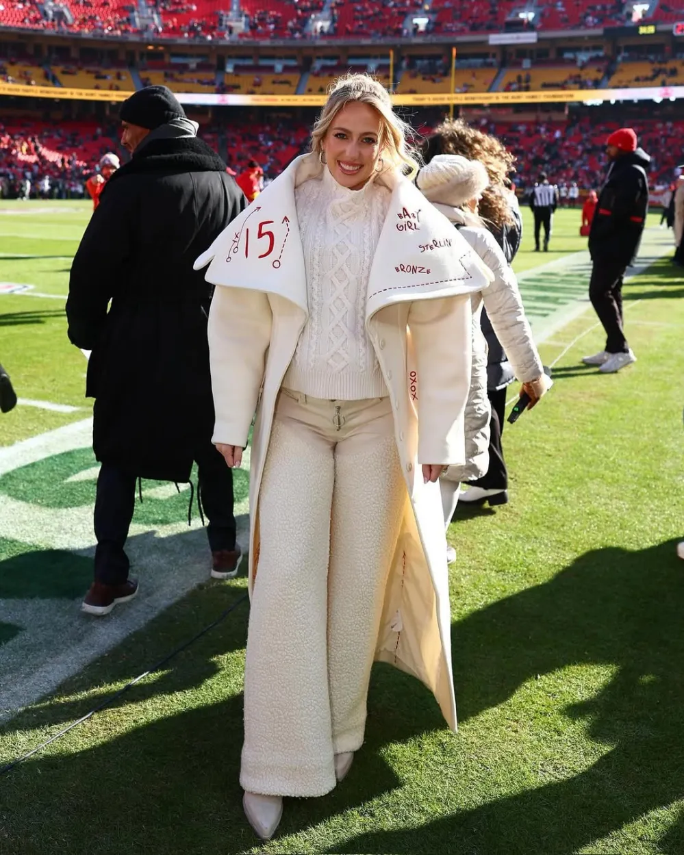 Pregnant Brittany Mahomes Game Day Coat Features Adorable Stitched Tribute to Her 3 Kids