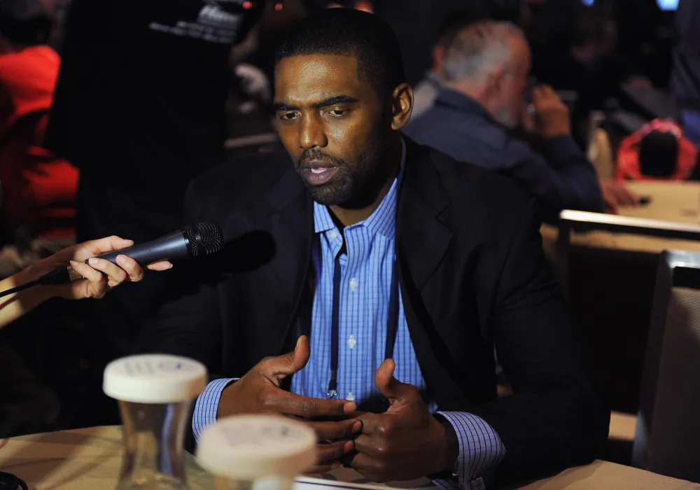Randy Moss Confirms Cancer Diagnosis Reveals He Underwent Surgery to Remove Mass 129