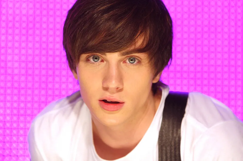 Remember When Aaron Taylor-Johnson Stole Hearts as Robbie in Angus Thongs and Perfect Snogging 2