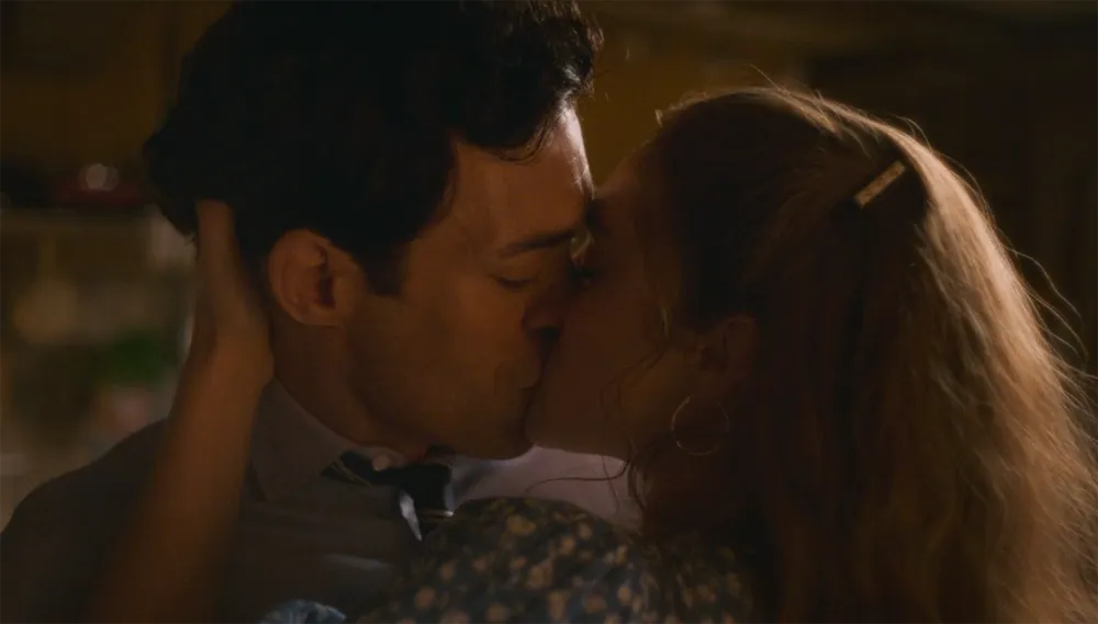 Rivals Alex Hassell and Bella MacLean Discuss Rupert and Taggie s Age Gap Romance And Their Bumpy Season 2 Journey &nbsp;
